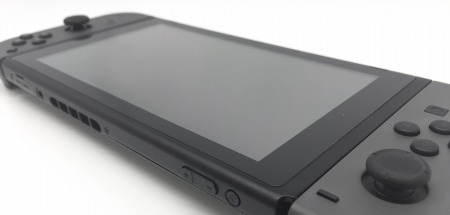 画像ギャラリー No.007のサムネイル画像 / ロジテックINA，Nintendo Switch用の液晶保護用ガラスフィルムを発売