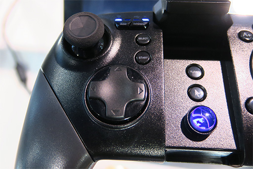 画像ギャラリー No.003のサムネイル画像 / ［CES 2018］スマートフォン用タイトルをゲームパッドでプレイしたい人の切り札となるか？ 「GameSir G5」がけっこうすごい