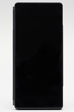 画像ギャラリー No.005のサムネイル画像 / ドコモから発売の2画面スマートフォン「M Z-01K」をテスト。クセの強い端末が輝くのは“ながらプレイ”のとき?