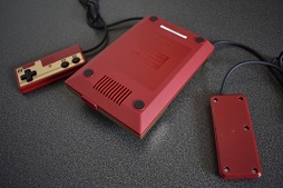 画像ギャラリー No.080のサムネイル画像 / ジャンプのゲームを20本収録。本日発売「ニンテンドークラシックミニ ファミリーコンピュータ 週刊少年ジャンプ50周年記念バージョン」を紹介
