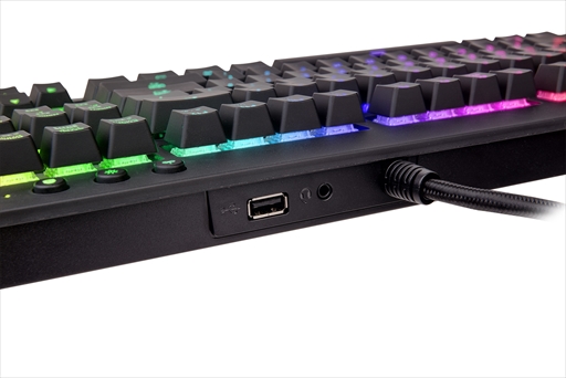 画像ギャラリー No.004のサムネイル画像 / Thermaltakeブランドのゲーマー向け日本語フルキーボードが発売。Cherry MXのSpeed RGBおよびBlue採用の2モデル展開に