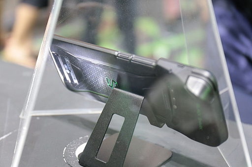画像ギャラリー No.002のサムネイル画像 / ［CJ2018］中国製スマートフォン「Black Shark」が“ゲーマー向け”を謳う理由とは