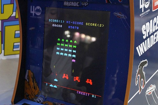 画像ギャラリー No.010のサムネイル画像 / ［TGS 2018］12月発売予定の筐体型ゲーム機「ARCADE1UP」がタイトーブースに出展中。3/4サイズのミニ筐体の感触をチェックしてきた