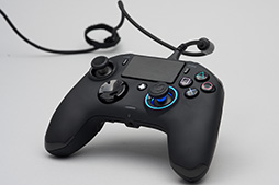 画像ギャラリー No.010のサムネイル画像 / カスタマイズ可能なPC&PS4用ゲームパッド「Revolution Pro Controller 2」レビュー。4つの追加ボタンと調整可能なアナログスティックが魅力