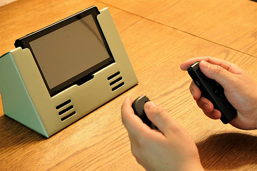 画像ギャラリー No.001のサムネイル画像 / テーブルモードでSwitchを使える段ボール製の組み立て式スタンドが上越電子工業から登場