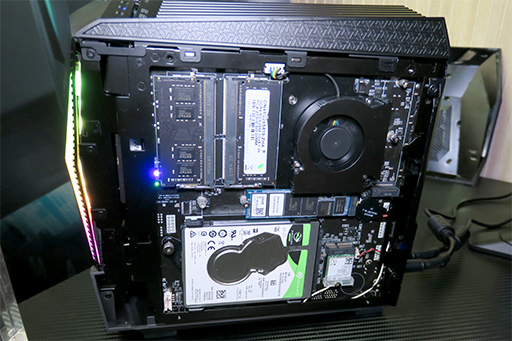 画像ギャラリー No.009のサムネイル画像 / ZOTAC,RTX 2070搭載のゲーマー向け小型デスクトップPC「MEK Mini」をCES 2019で披露