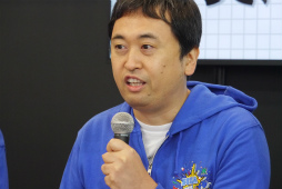 画像ギャラリー No.004のサムネイル画像 / 「メガドライブ ミニ」は言語の切り替えで海外版ソフトもプレイ可能。セガフェス会場で開催されたトークショーレポート