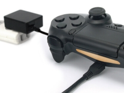 画像ギャラリー No.003のサムネイル画像 / ゲームテック,DUALSHOCK 4用を謳うUSB Micro-B端子付きACアダプターを発売