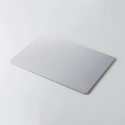 画像ギャラリー No.015のサムネイル画像 / エレコムからゲーマー向けマウスパッド新製品。布製4種類とアルミ製2種類をラインナップ