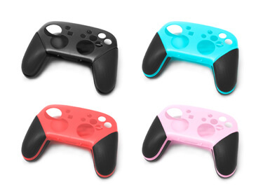 画像ギャラリー No.005のサムネイル画像 / 4色のカラバリを用意したSwitch Proコントローラー用保護カバーが発売に