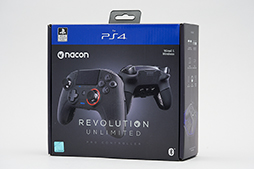 画像ギャラリー No.002のサムネイル画像 / PC＆PS4用ゲームパッド「Revolution Unlimited Pro Controller」レビュー。カスタマイズ可能なゲームパッド新製品の進化点をチェック