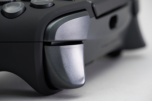 画像ギャラリー No.020のサムネイル画像 / PC＆PS4用ゲームパッド「Revolution Unlimited Pro Controller」レビュー。カスタマイズ可能なゲームパッド新製品の進化点をチェック