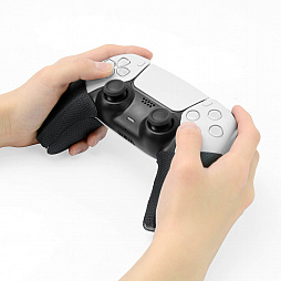画像ギャラリー No.006のサムネイル画像 / ゲームテック,PS5純正ゲームパッドに取り付けるアタッチメントを発売