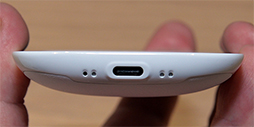画像ギャラリー No.009のサムネイル画像 / 個性的な家電で知られるバルミューダが5G対応スマホ「BALMUDA Phone」を発表。デザインに強くこだわったミドルクラスモデル