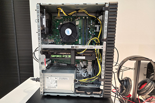 画像ギャラリー No.007のサムネイル画像 / NEC PCがエントリー市場向けゲームPC「LAVIE GX」を発表。XboxコントローラやXbox Game Pass Ultimate付属ですぐに遊べる