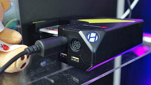 画像ギャラリー No.004のサムネイル画像 / ［TGS2022］PCエンジン互換機「Retron GX」がお披露目に。販売スケジュールは未定だが鋭意開発中