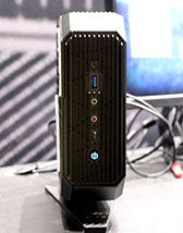 画像ギャラリー No.005のサムネイル画像 / ［TGS2022］高性能なゲーマー向け小型据え置きPC「HX99G」がTGSで初公開。大きなデスクトップPCは避けたい人なら要チェックだ