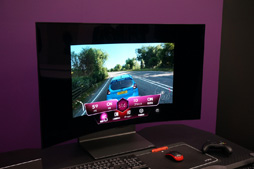 画像ギャラリー No.006のサムネイル画像 / LG，カーブの曲率を変えられる42型4K有機ELテレビ「LG OLED Flex」を2023年1月に国内発売