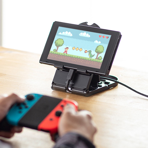 画像ギャラリー No.001のサムネイル画像 / 折りたたみ式で持ち運びやすいSwitch用スタンドがサンワサプライから