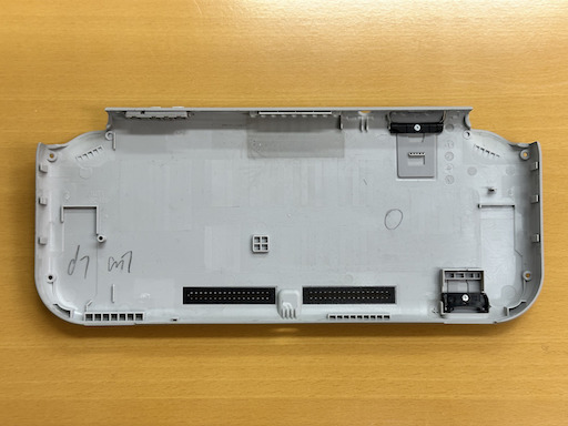 画像ギャラリー No.013のサムネイル画像 / Switch Liteのボディを透明にしたかったので,分解して交換してみた(「買い物Surfer」第14回)
