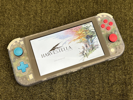 画像ギャラリー No.143のサムネイル画像 / Switch Liteのボディを透明にしたかったので，分解して交換してみた（「買い物Surfer」第14回）