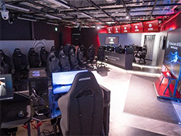 画像ギャラリー No.005のサムネイル画像 / 秋葉原ソフマップのイベント＆配信スタジオ「eSports Studio AKIBA」が3月25日にオープン