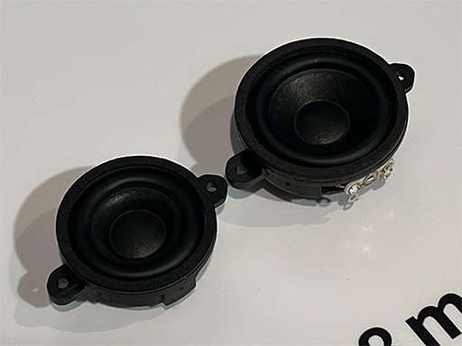 画像ギャラリー No.003のサムネイル画像 / ワイヤレスで使えるサラウンドネックバンドスピーカー「SC-GNW10」がパナソニックから11月発売