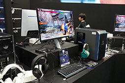 画像ギャラリー No.014のサムネイル画像 / ［TGS2023］ゲームのジャンルに合わせてヘッドセットを体験できるe☆イヤホンブースをレポート。「Crazy Raccoon」と開発したイヤフォンも展示