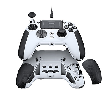 画像ギャラリー No.002のサムネイル画像 / 細かなカスタマイズが可能なNacon製のPC&PS5向けワイヤレスゲームパッドが12月14日に発売