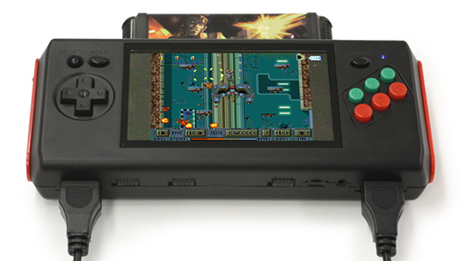 画像ギャラリー No.005のサムネイル画像 / 携帯ゲーム機風ファミコン/メガドラ互換機がリニューアルして7月下旬に発売。テレビにつないで据え置き型でも使える