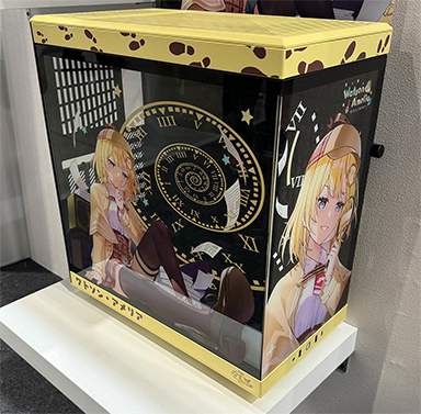 画像ギャラリー No.003のサムネイル画像 / 「崩壊3rd」「崩壊：スターレイル」コラボデザインのHYTE製ピラーレスPCケースが展示中。松雀＆銀狼推しは注目だ［TGS2024］