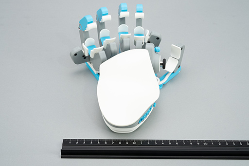 画像ギャラリー No.008のサムネイル画像 / 正統進化した異形の片手用キーパッド「Cyborg II」レビュー。慣れは必要だが利便性は高い
