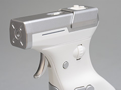 リコイルショックなゲーミングガンマウス？　「ErgoStrike7 リコイルマスター」がやってきた