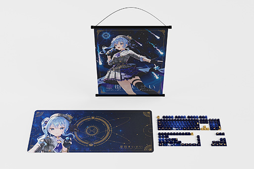 画像ギャラリー No.002のサムネイル画像 / 「星街すいせい」コラボデザインのキーキャップ&大判マウスパッドセットが7月5日発売