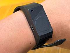 感情を可視化する「OVOMIND」のリストバンド型生体センサーがパワーアップ。ゲーム開発やマーケティングでの採用進む［TGS2025］
