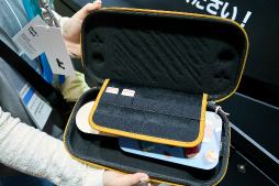画像ギャラリー No.004のサムネイル画像 / ミリタリーグレードな耐久性が自慢のSwitch2専用ケースなどを展示するtomtocブースレポート［TGS2025］【PR】
