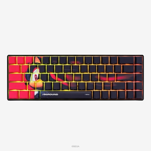 画像ギャラリー No.007のサムネイル画像 / ソニックやドリームキャストとコラボした,クールなキーボードやマウスパッドがHigroundから発売
