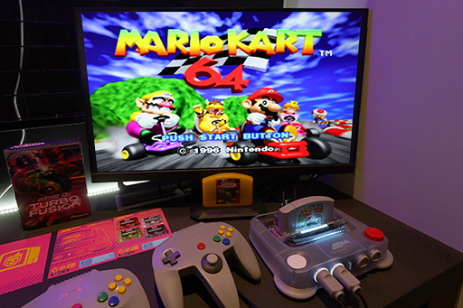 画像ギャラリー No.004のサムネイル画像 / AMD製FPGAで作ったNINTENDO64互換機「ModRetro M64」が2026年7月に海外で発売。その実機を見てきた