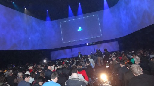 画像ギャラリー No.048のサムネイル画像 / 「PlayStation 4」は2013年末に発売。「ファイナルファンタジー」シリーズ新作やPS3/PS4向け「Diablo III」の情報も飛び出した，「PlayStation Meeting 2013」Twitter実況まとめ