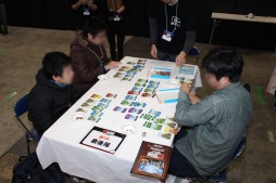 画像ギャラリー No.015のサムネイル画像 / ゲームファンとゲーム大会の祭典「闘会議2017」が開幕。Switch試遊やゲーム実況,大会などなど,注目ブースをチェックしてきた