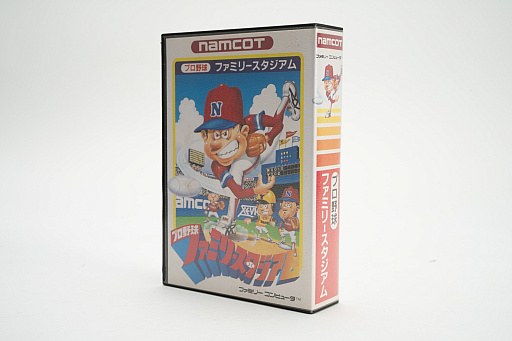 画像ギャラリー No.022のサムネイル画像 / ファミコンのカートリッジに見る,草創期ならではの活気と混沌。ゲームソフトのメディアの形が,パブリッシャごとに違う時代があった