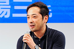 画像ギャラリー No.002のサムネイル画像 / ［TGS 2013］ソーシャルゲームの未来はいかに？ グリーブースでヒットタイトルのプロデューサーが語った