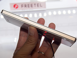 画像ギャラリー No.016のサムネイル画像 / FREETEL,Windows 10 Mobile搭載スマートフォン「KATANA」シリーズを発表。OSリリース後に最速での発売を目指す