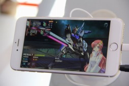 画像ギャラリー No.002のサムネイル画像 / 中国新規スマホタイトル「ガンダム争鋒対決」の正体とは。プロデューサーの白陸周佑氏に直接聞いてみた