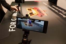 画像ギャラリー No.012のサムネイル画像 / NTTドコモ，次世代通信規格「5G」のプレサービスを9月20日に開始。一般ユーザー向けの商用サービスは2020年春を予定