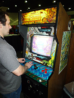 画像ギャラリー No.015のサムネイル画像 / 今年もE3に「Videogame History Museum」が出展。レトロなアーケードゲーム筐体や家庭用ゲーム機がズラリ勢揃い