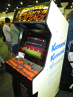 画像ギャラリー No.022のサムネイル画像 / 今年もE3に「Videogame History Museum」が出展。レトロなアーケードゲーム筐体や家庭用ゲーム機がズラリ勢揃い