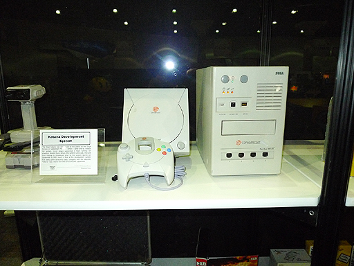 画像ギャラリー No.037のサムネイル画像 / 今年もE3に「Videogame History Museum」が出展。レトロなアーケードゲーム筐体や家庭用ゲーム機がズラリ勢揃い
