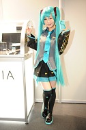 画像ギャラリー No.090のサムネイル画像 / ［TGS 2013］今年は早いぞ？　会場を彩る美女画像約220枚による「TGS 2013コンパニオン写真集Part1」を掲載