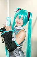 画像ギャラリー No.189のサムネイル画像 / ［TGS 2013］今年は早いぞ？　会場を彩る美女画像約220枚による「TGS 2013コンパニオン写真集Part1」を掲載
